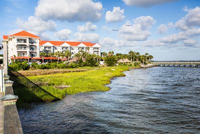 Harborside Resort Waterfront Hotel in Charleston