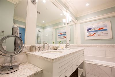 The Beach Club Hotel Room Bathroom
