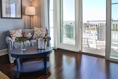 Waterfront Hotel Suite at The Beach Club