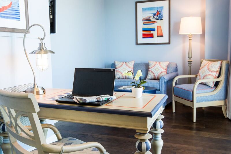 Luxury Suites in Charleston, SC