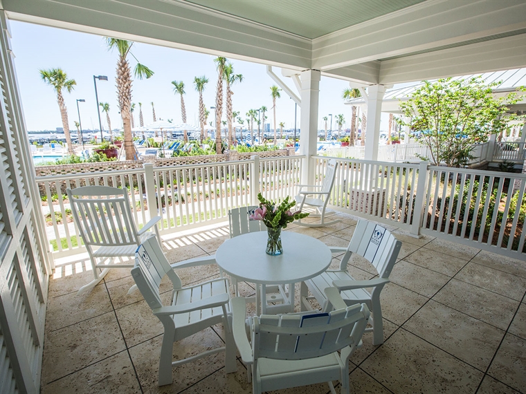 Patio Deluxe Suites at our Luxury Resort in Charleston, SC