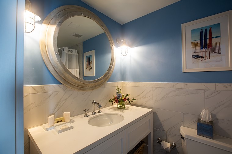 Harborside sink